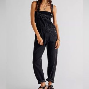We The Free by Free People Ziggy Denim Overalls size Small
